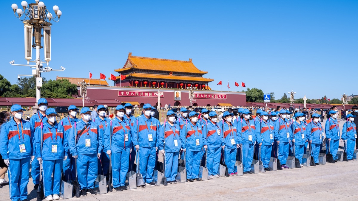 盛世73周年華誕，美汐清潔在天安門廣場向祖國獻禮！