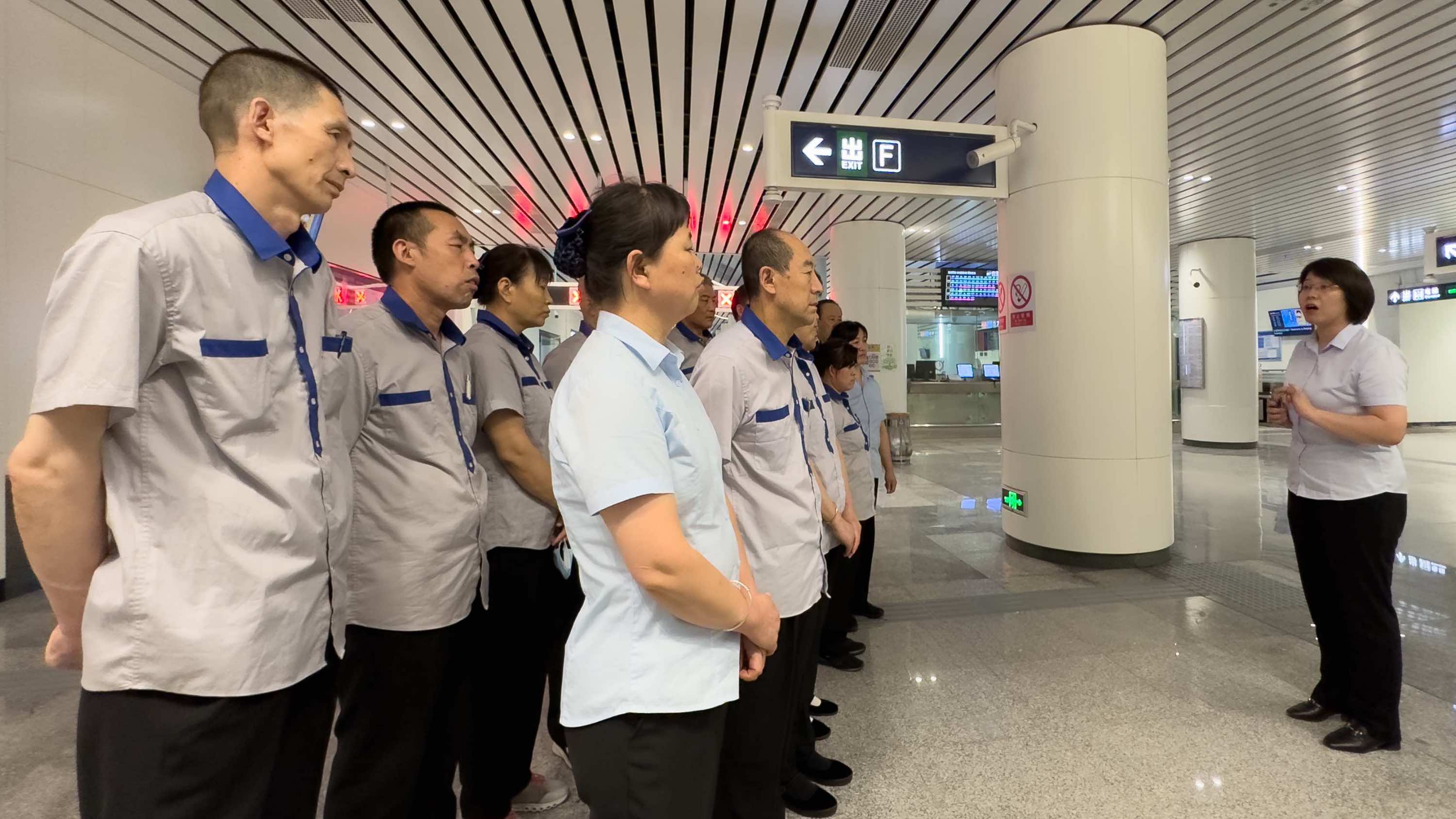 感恩辛勤付出，共創(chuàng)美好出行環(huán)境！
